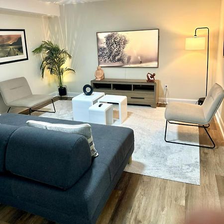 The Place King 2 Bedroom Apartment Ottawa Exteriör bild
